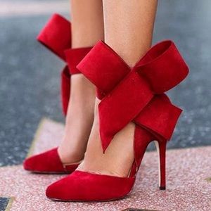 BRAND NEW Velvet Red Bow Pumps
